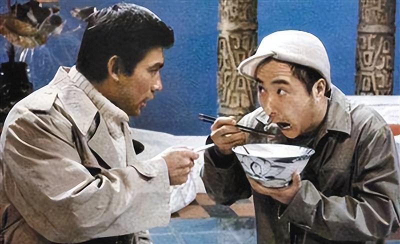 笑疯!岳云鹏疑似参加2024年春晚语言类审查,我却笑死在了评论区