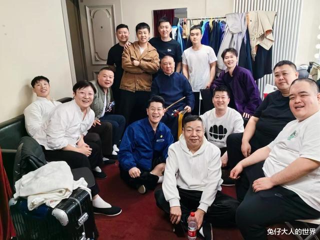 德云社跨年专场来袭，一晚举办十场演出，德云社实力不容小觑