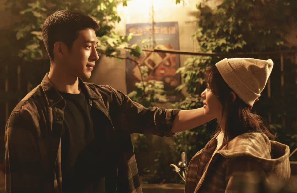 归路|《归路》群像：但凡谭松韵拉胯点，都压不住这群演技绝佳的实力派