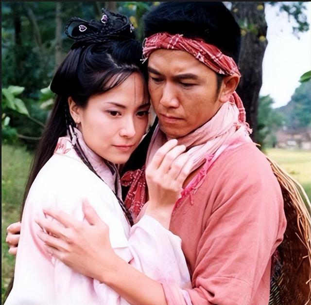 嫁内地小明星的富婆港星,大龄产子,被婆婆嫌弃,各有各的苦衷