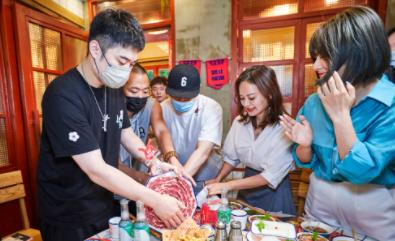 戏子误国!央媒点名批评,人民日报怒揭4位明星的“遮羞布”