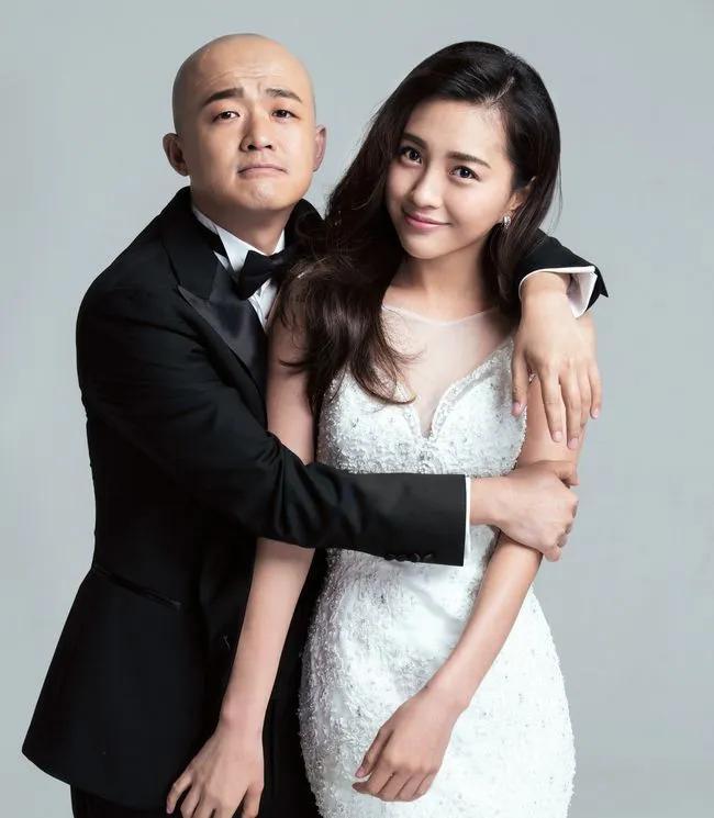 包贝尔|大瓜!包贝尔夜会美女,酒吧门前闹不和,女方恳求他不要离开