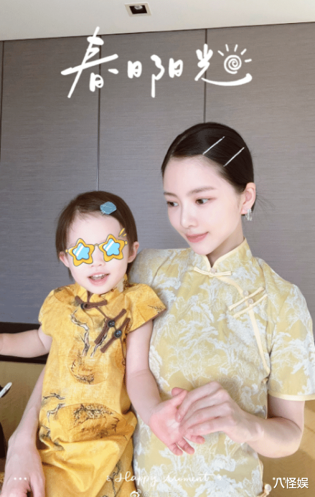 |王灿晒一家三口秀幸福，女儿被指比同龄人瘦小不正常，网友劝就医