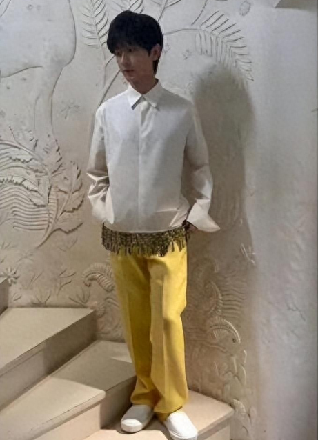 美男?假的!6位靠角色滤镜成男神的演员,颜值个个都经不起推敲