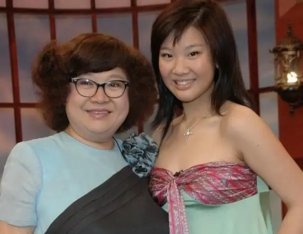 曝郑欣宜去世风波后首露面,大病一场瘦脱相,6000w遗产恐未到手