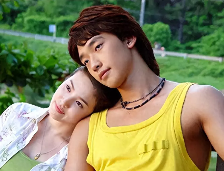 顶流女星宋慧乔:被财阀控制负面新闻缠身,其实韩国不止她一人。