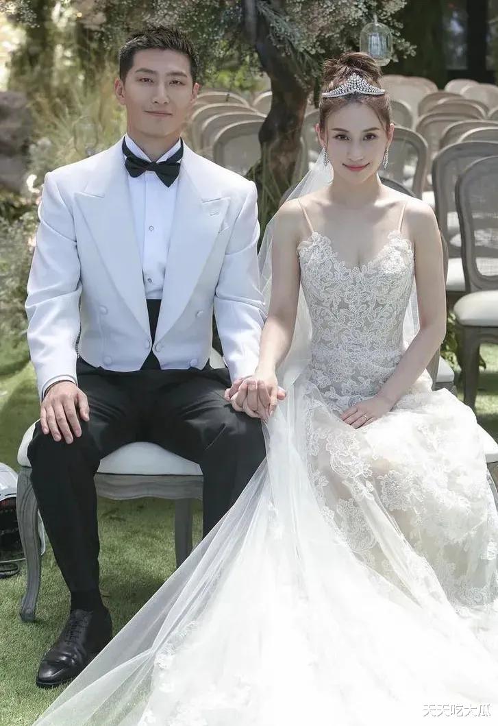 曝窦骁比奚梦瑶淡定:没用孩子站稳脚跟,进豪门要仪式,少社交