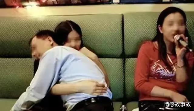 国企|不堪入目，山东一国企董事长KTV里点有偿小姐，现场诸多画面爆出