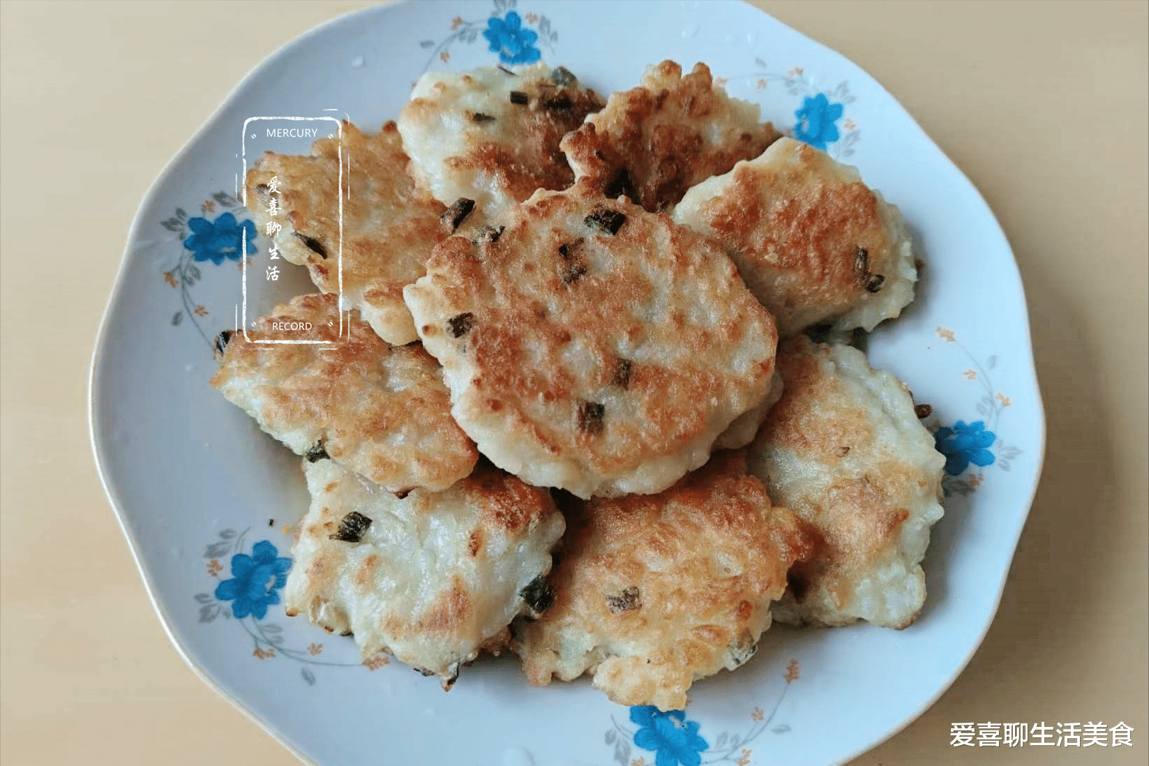 早餐|家有干重活的，早餐給他做這個(gè)吃，鮮香脆爽，管飽抗餓，一盤不夠吃！