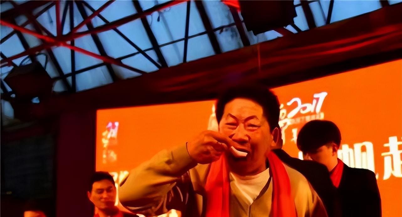 魔鬼辣椒|辣王李永志：每天五斤辣椒配白酒，破世界纪录，如今下场让人同情！