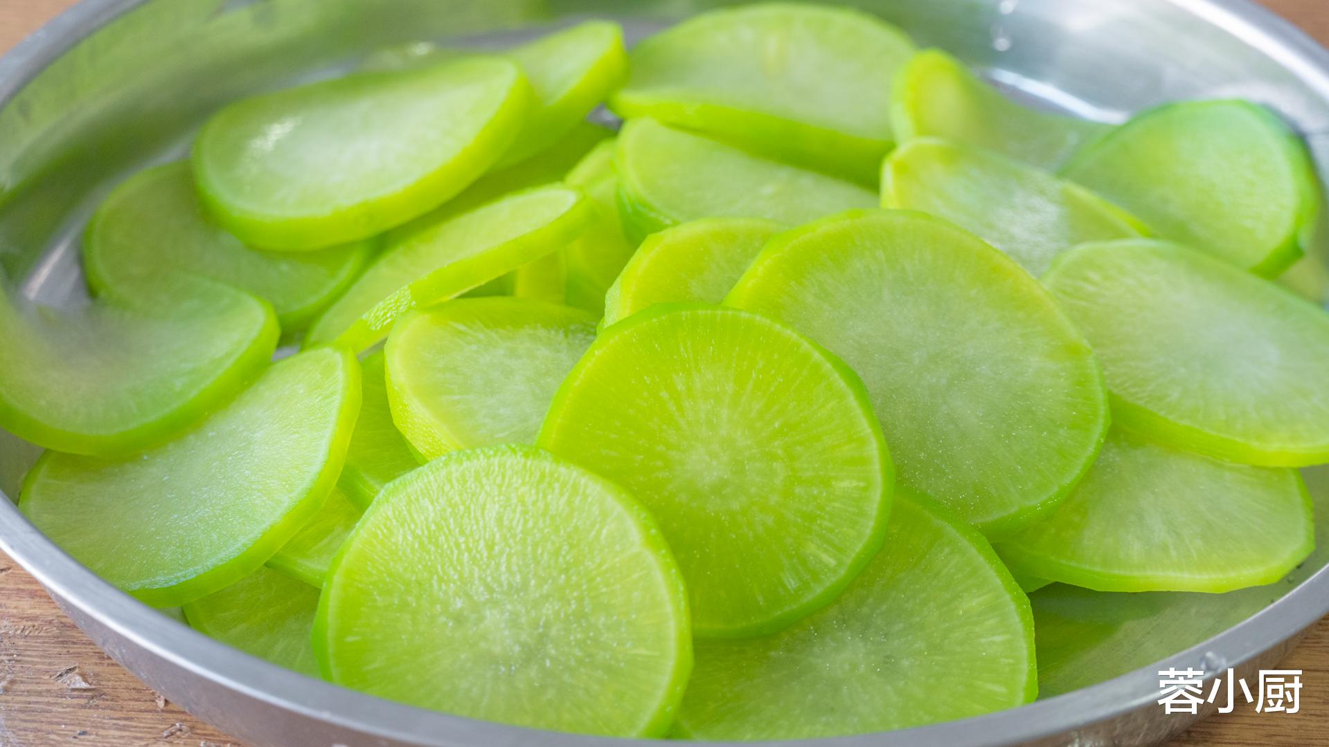 美食教程|入夏后阳气旺,建议常吃5道蒸菜,荤素搭配营养高,油烟少不油腻