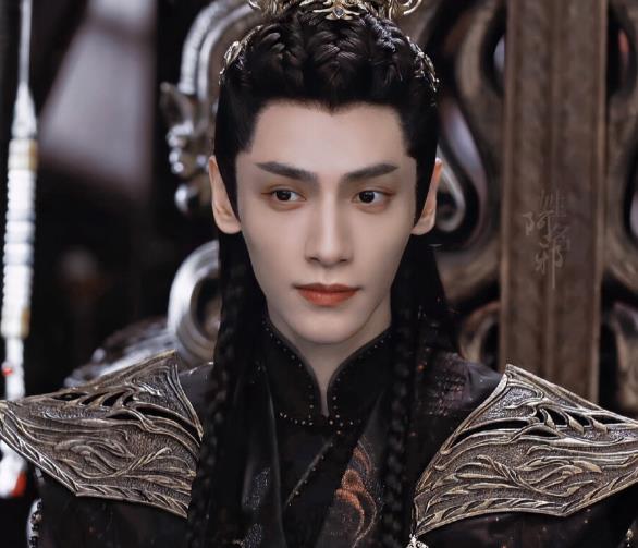 长月烬明|首播6集收视率飙升,评分剑指8.8,强大的演员阵容十分令观众期待