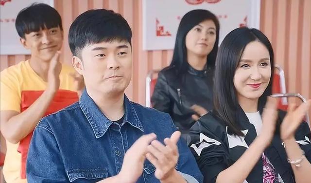 洪欣|娄艺潇的幻灭:一场直播,将她的“面目全非”体现得淋漓尽致