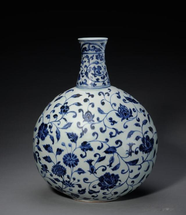 和田玉籽料|为什么青花瓷有着永不衰竭的生命力?