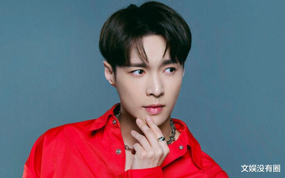 韩网热议！第一个合约期满、离开SM的EXO成员：Lay张艺兴