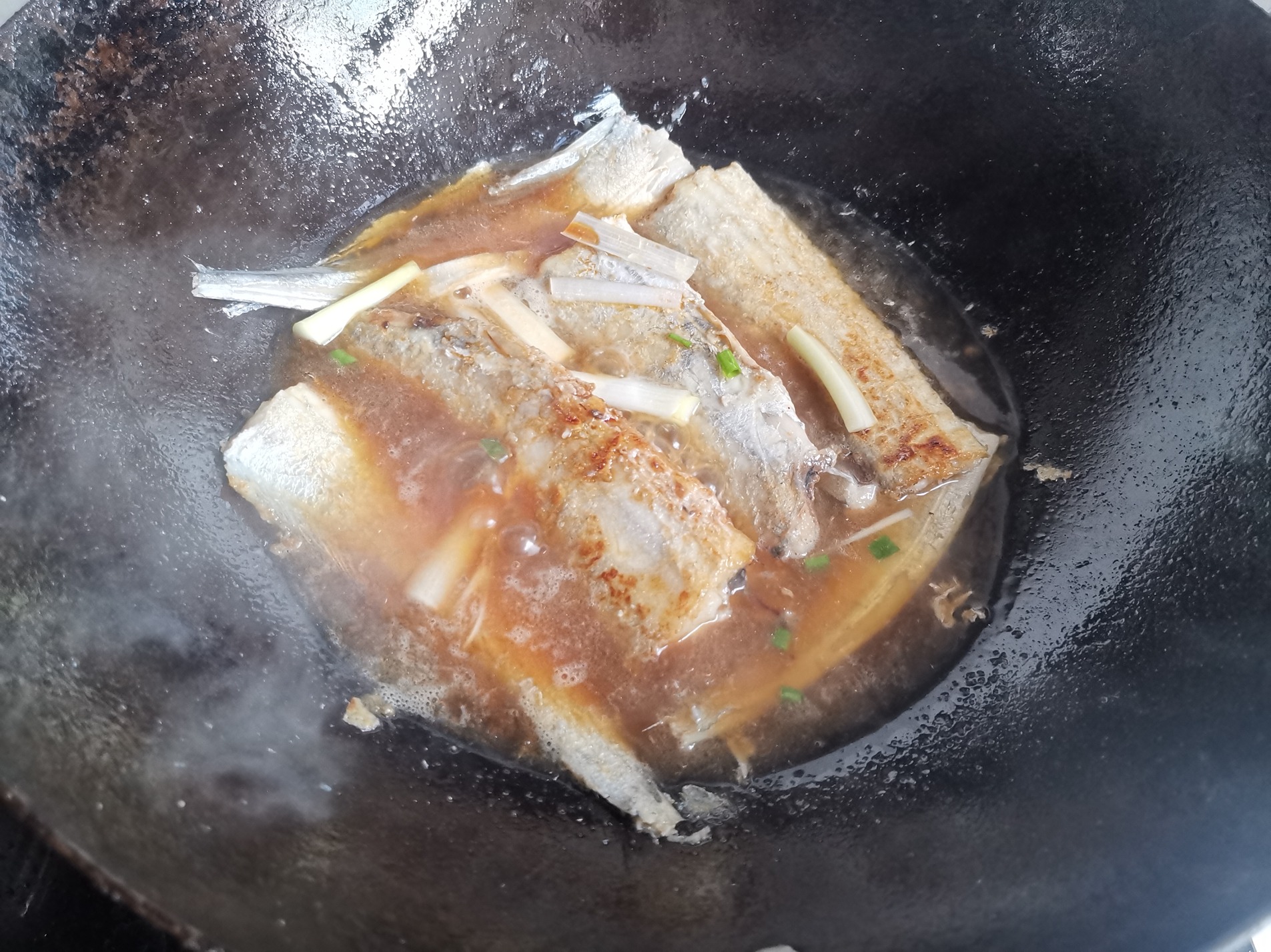 美食教程|秋季，吃牛肉吃羊肉不如吃它，简单炖炖健脑益智又补钙，家人都喜欢