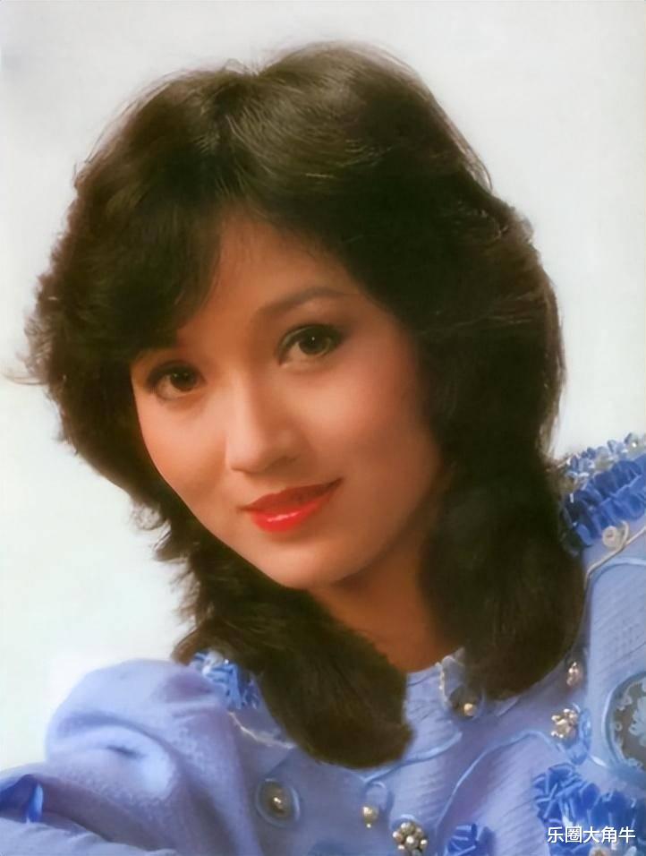 杨幂|69岁赵雅芝的骄傲：三个儿子都是学霸，今大儿子45岁，二儿子41岁