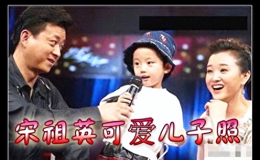 连续24年登上春晚,成龙不敢“触碰”的女人,宋祖英到底什么背景