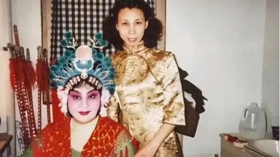 30年前，智取威虎山剧团去美国演出，整团无一人回来，理由奇葩