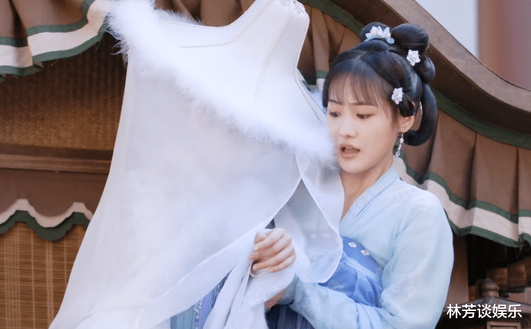 孟子义|挤眉弄眼，装憨矫情，27岁孟子义出手，带来教科书式“做作演技”