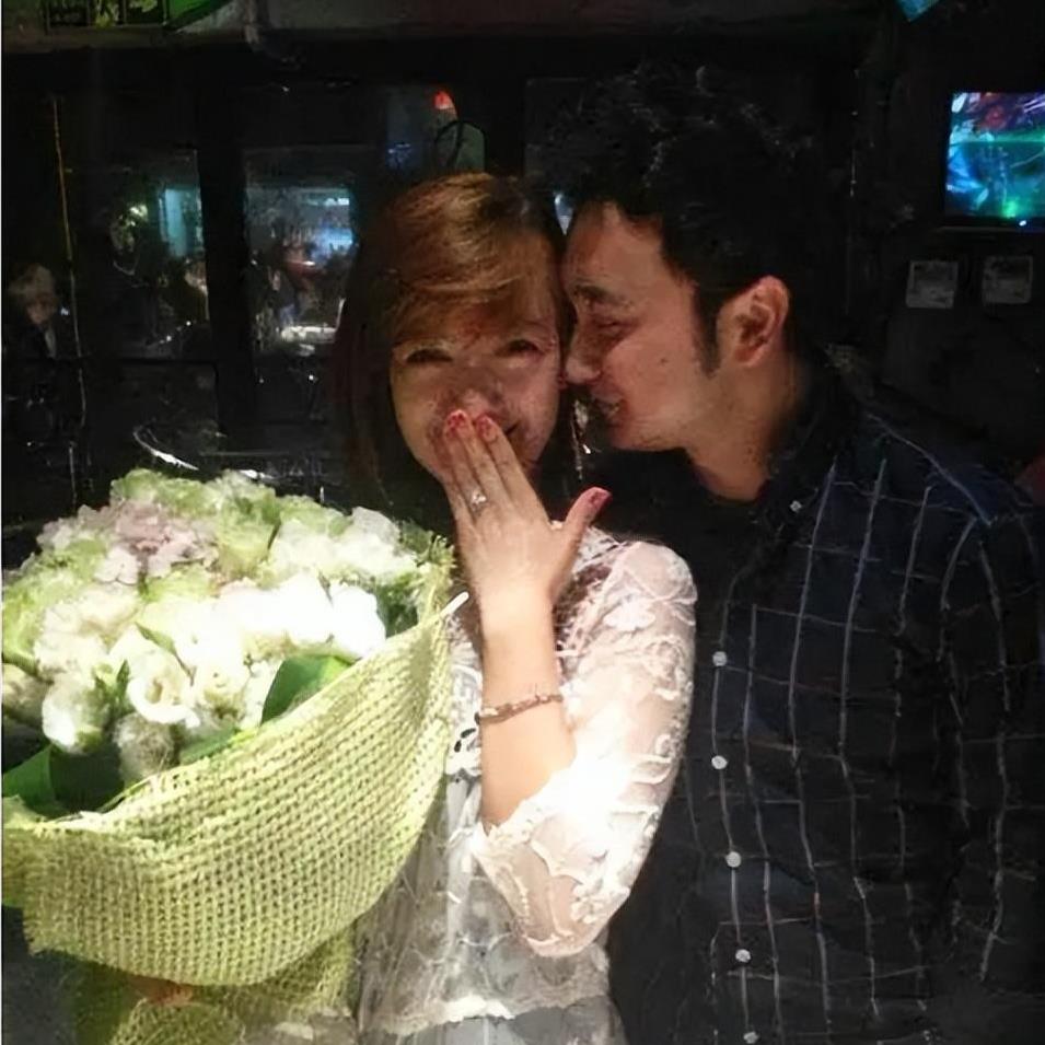 央视尼格买提“原形毕露”，这次他的“狐狸尾巴”终究还是现形