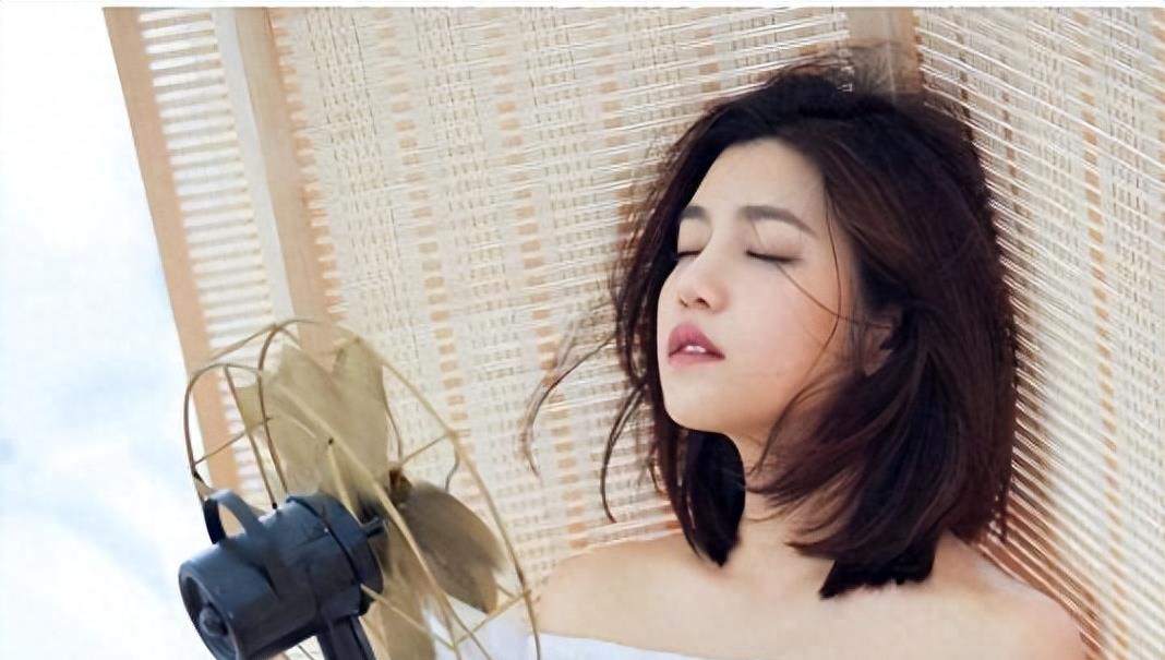 患难夫妻见真情”,娱乐圈的残酷在陈晓陈妍希夫妻身上体现淋漓尽致!