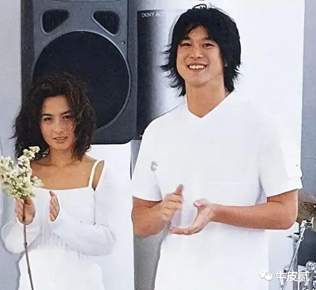 娶走“富婆”的5位男星,有人人生美满,有人却结婚33年不敢叫老婆