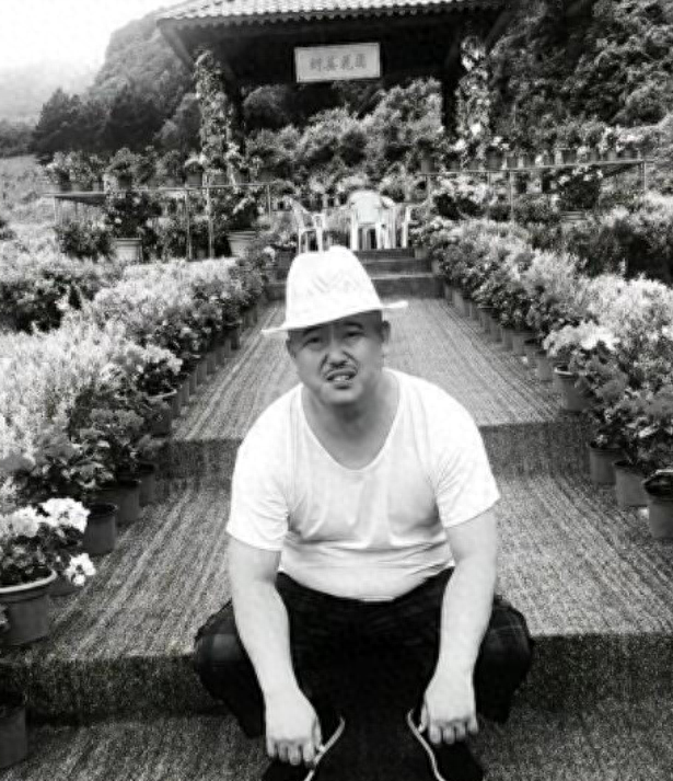 一路走好！十月刚过半就有四位明星去世！刘能扮演者真正死因曝光