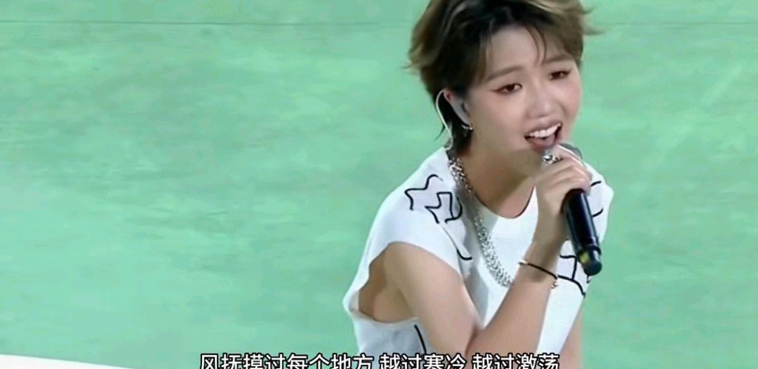 《好声音》总冠军村BA献唱,实力不俗,可惜混不了娱乐圈