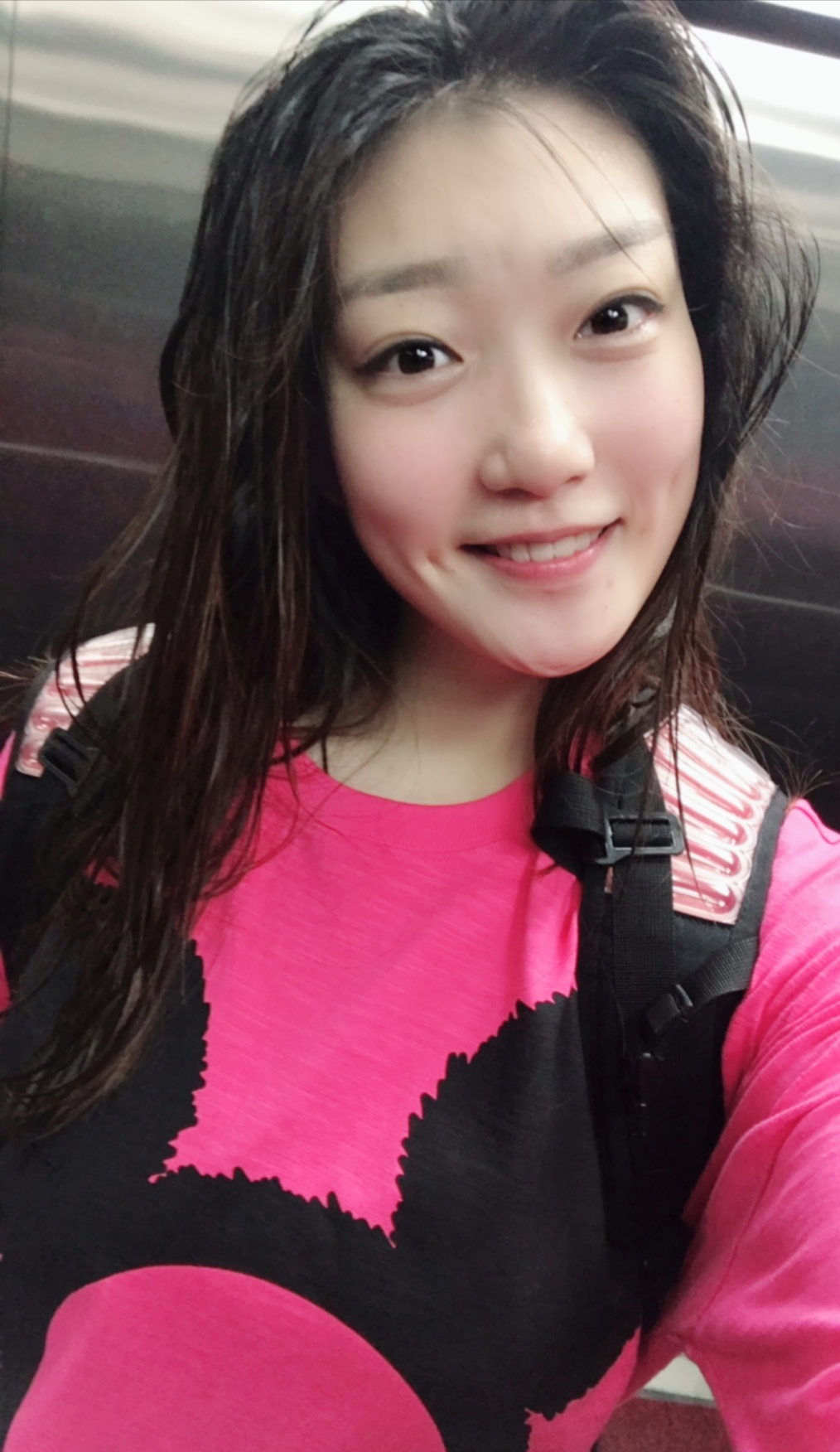 |李梦知三事件还没完,原配再晒两人私密照,李梦和男方下场求和