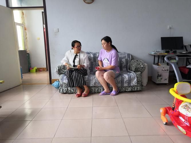 毁三观!17岁女生实习被安排为男宾洗澡按摩,女生投诉校方装糊涂