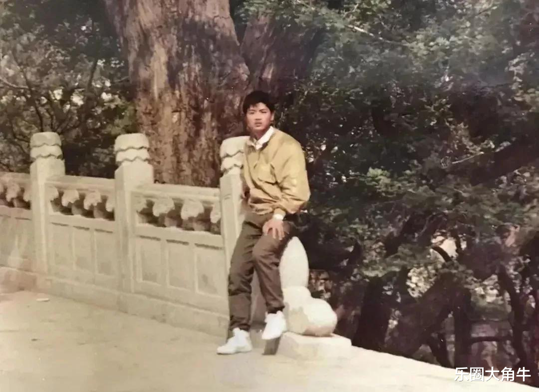 章泽天|49岁刘强东：把章泽天的女儿宠成公主，前妻生的儿子是他一生的痛