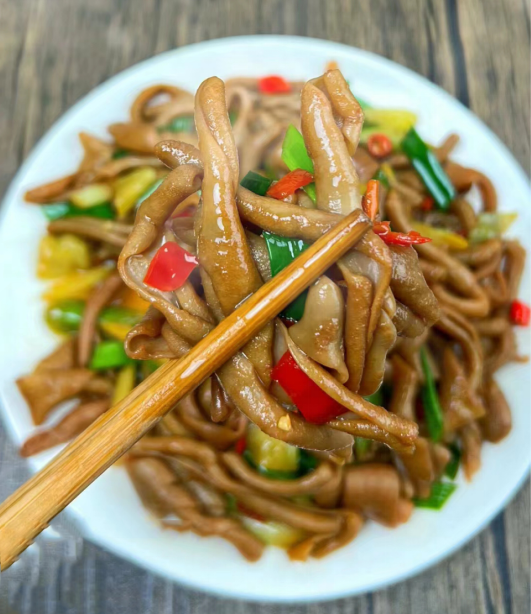 鸭肠|元旦将至,宁可少吃猪肉,也要多吃这菜,营养美味,待客有面子