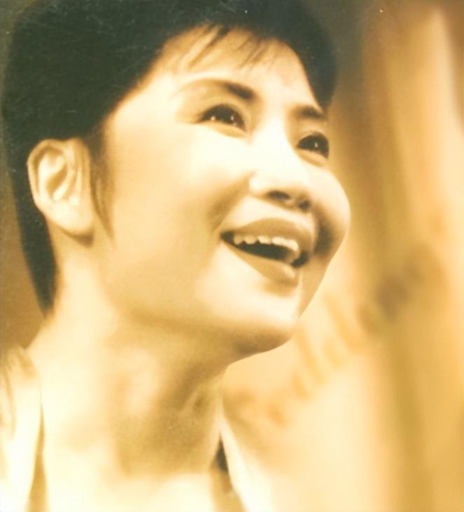 李娜出家已27年:80岁老母亲含泪陪她住寺庙,如今她们过得怎样?