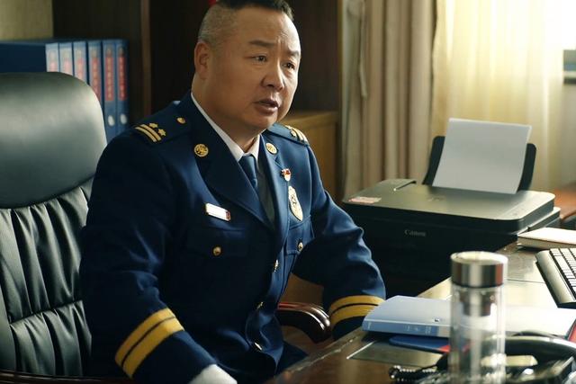 太离谱!杨洋新剧才播6集就差评如潮,观众差评理由过于搞笑