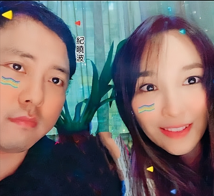 吴佩慈豪门梦破碎!与富商男友被当街追债,被指控是大老千