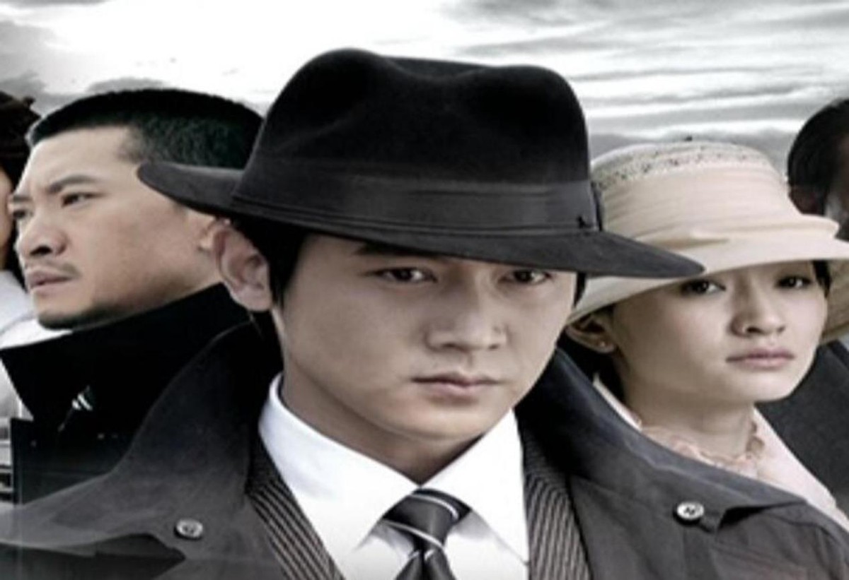 谍战剧《夜幕下的哈尔滨》陆毅、李小冉强强联手，谍战氛围感十足