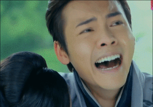 杨超越|哭都不会哭,还当什么演员?