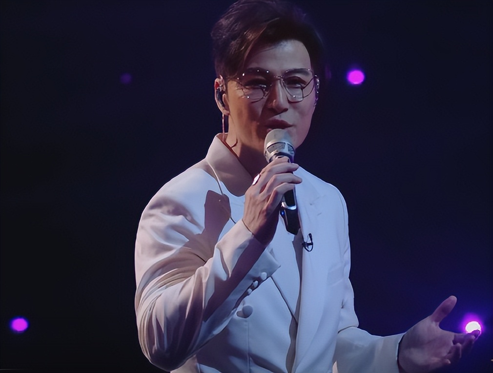 《披荆斩棘3》捧谁很明显!咖位小的一轮游,两个皇族被吐槽