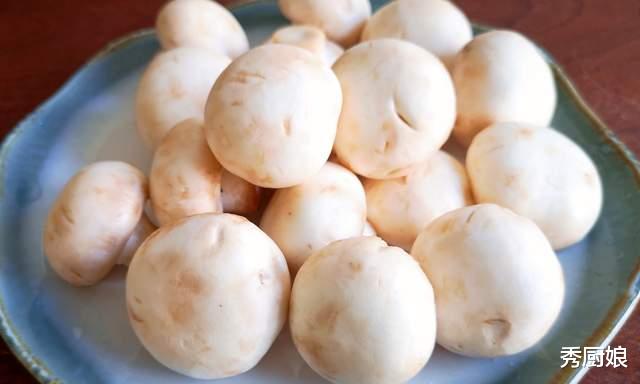 |“秋补钾，身不乏”，建议中老年人，多吃这3样，腿脚有劲精神好