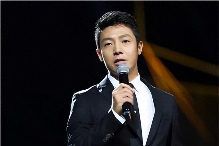 她曾是央视最美主持人,与撒贝宁同居4年,回头却爱上了一个富二代