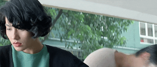 满屏羞耻,却被CCTV6反复播出