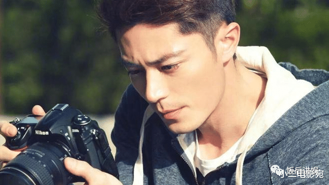 林心如一家3口罕同框，6岁女儿气质惊艳，霍建华瘦身成功引热议