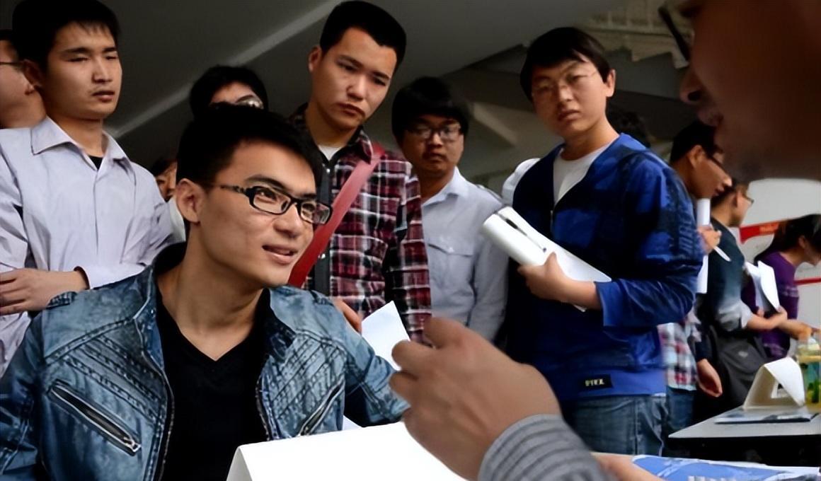 本科生|大专生被国家部委录取,不少本科生看后有点酸,难道是萝卜岗位?