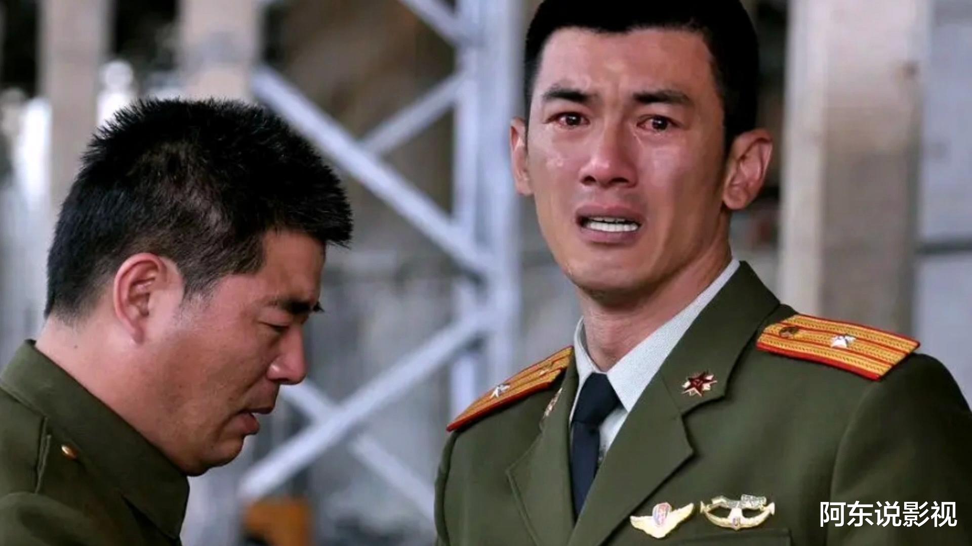 |顶着油头粉面尬演军人,这5位男星看着让人难受,谁审美出了问题?
