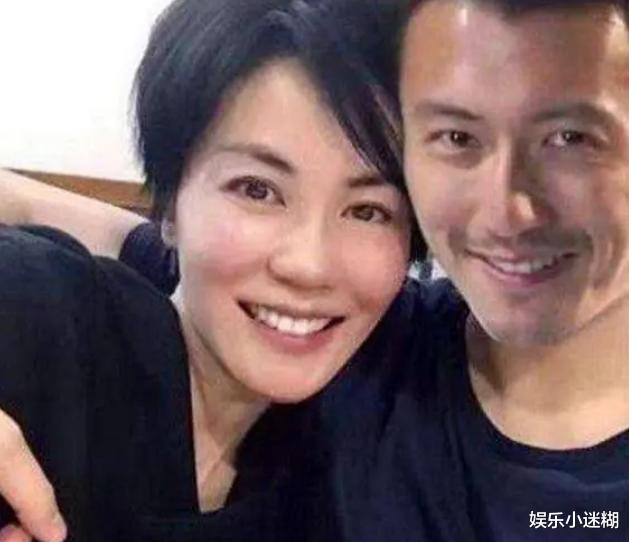 谢霆锋|大瓜！谢霆锋张柏芝疑复合，情人节日本约会，王菲被拍醉酒痛哭