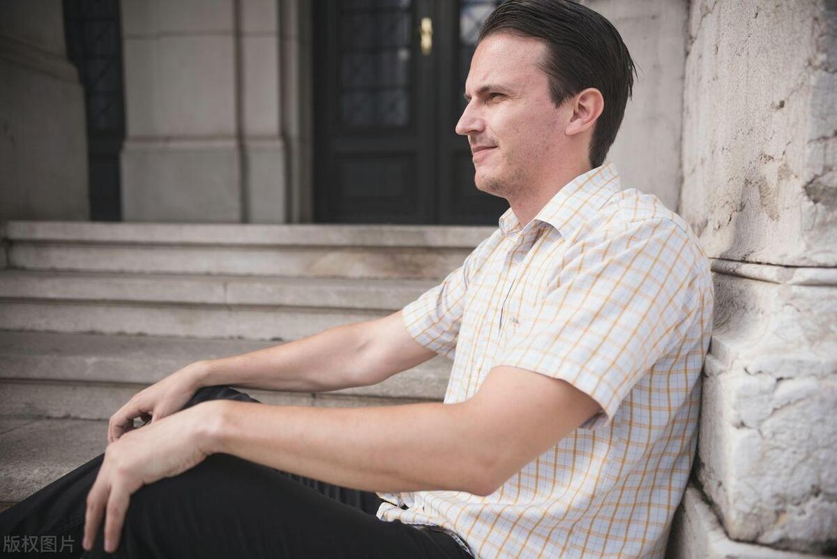 男人到了中年,还有练肌肉的必要吗?有肌肉,晚年更健康