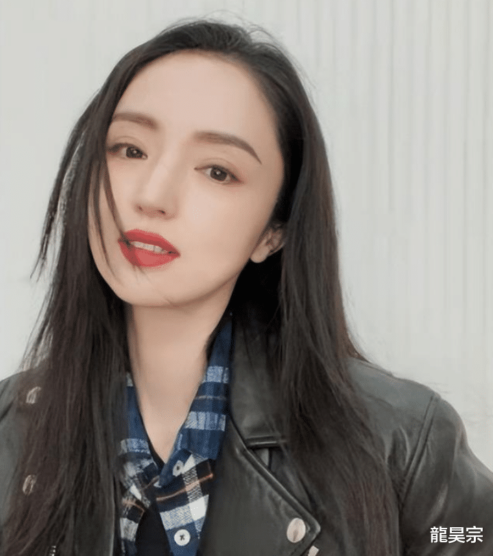 董璇|一张照片,扯下了董璇最后一丝“体面”!