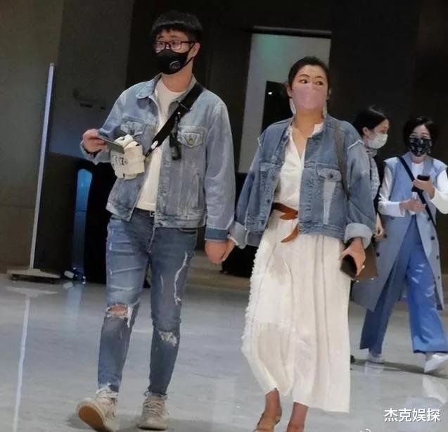 Selina|41岁任家萱正式见男友父母,放话坚决不结婚,疑似担心遇到杀猪盘