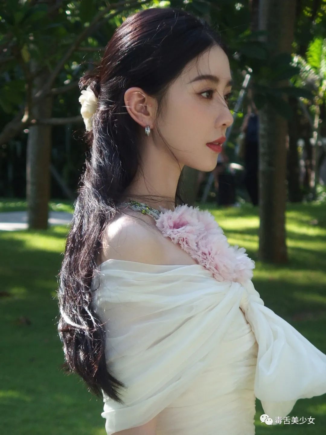 这是刘诗诗大姨?